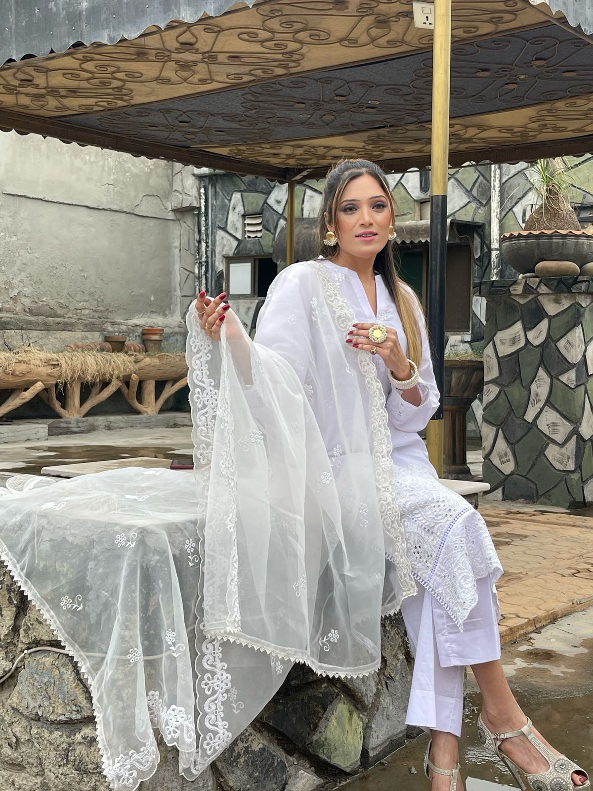 White Embroidered Lawn Shirt with Organza Dupatta - 2 Piece